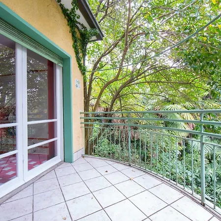 Vila La Terrazza Nel Bosco *